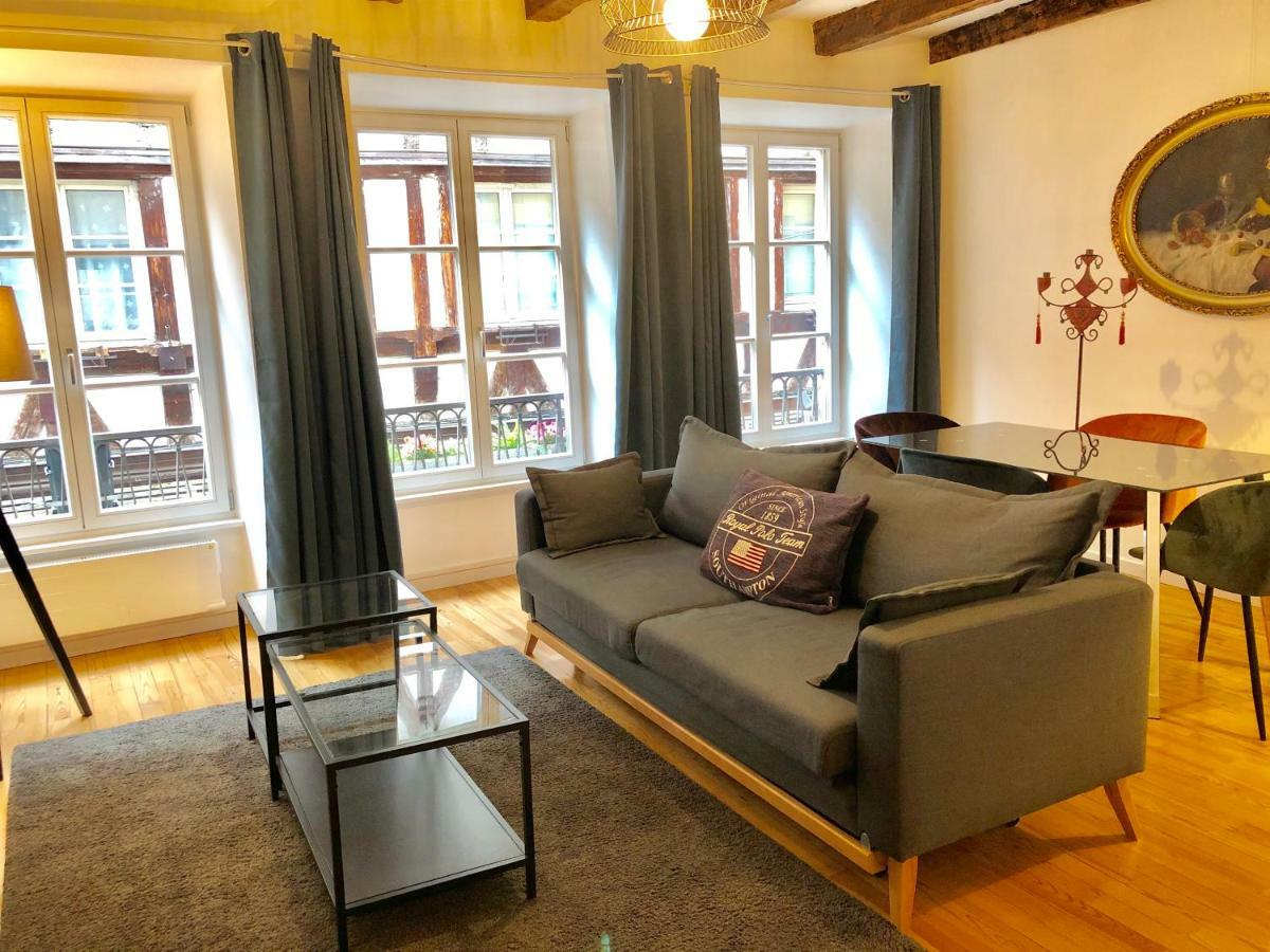 Carpe Diem Home - Au Pied De La Cathedrale Strazburg Dış mekan fotoğraf